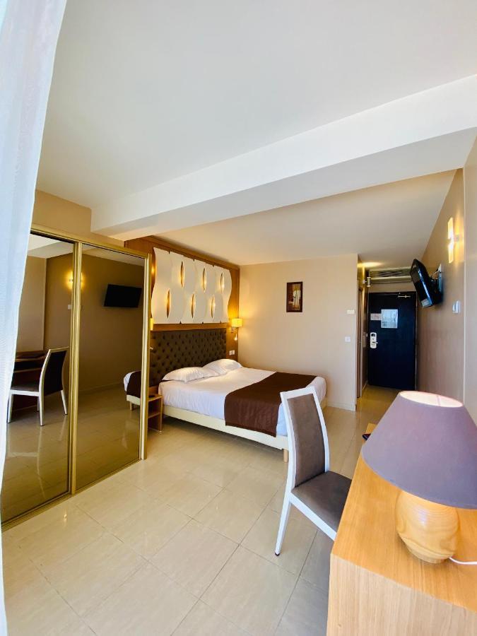 Hotel Tettola Saint-Florent  Exterior photo
